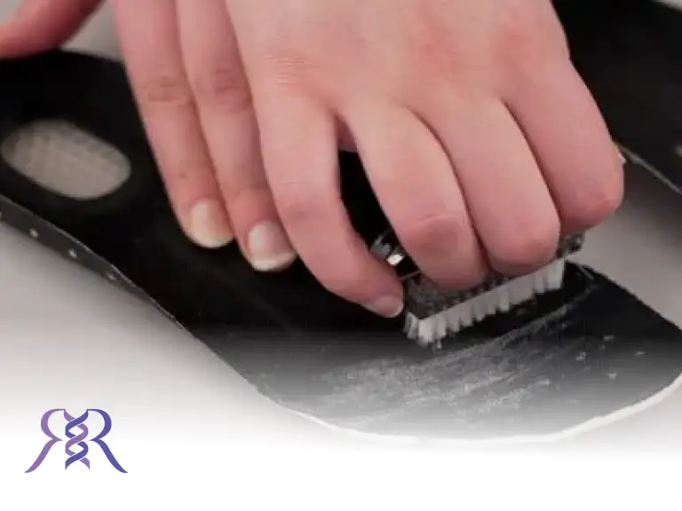 cleaning medical insole